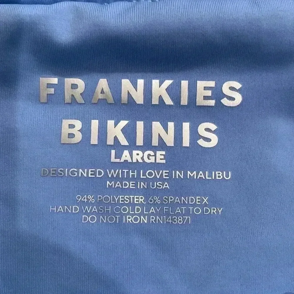 Frankies Bikinis detail sexy